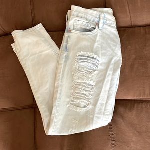 Light wash jeans